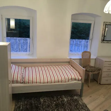 Ferienhaus-schwalbennest Holiday home *